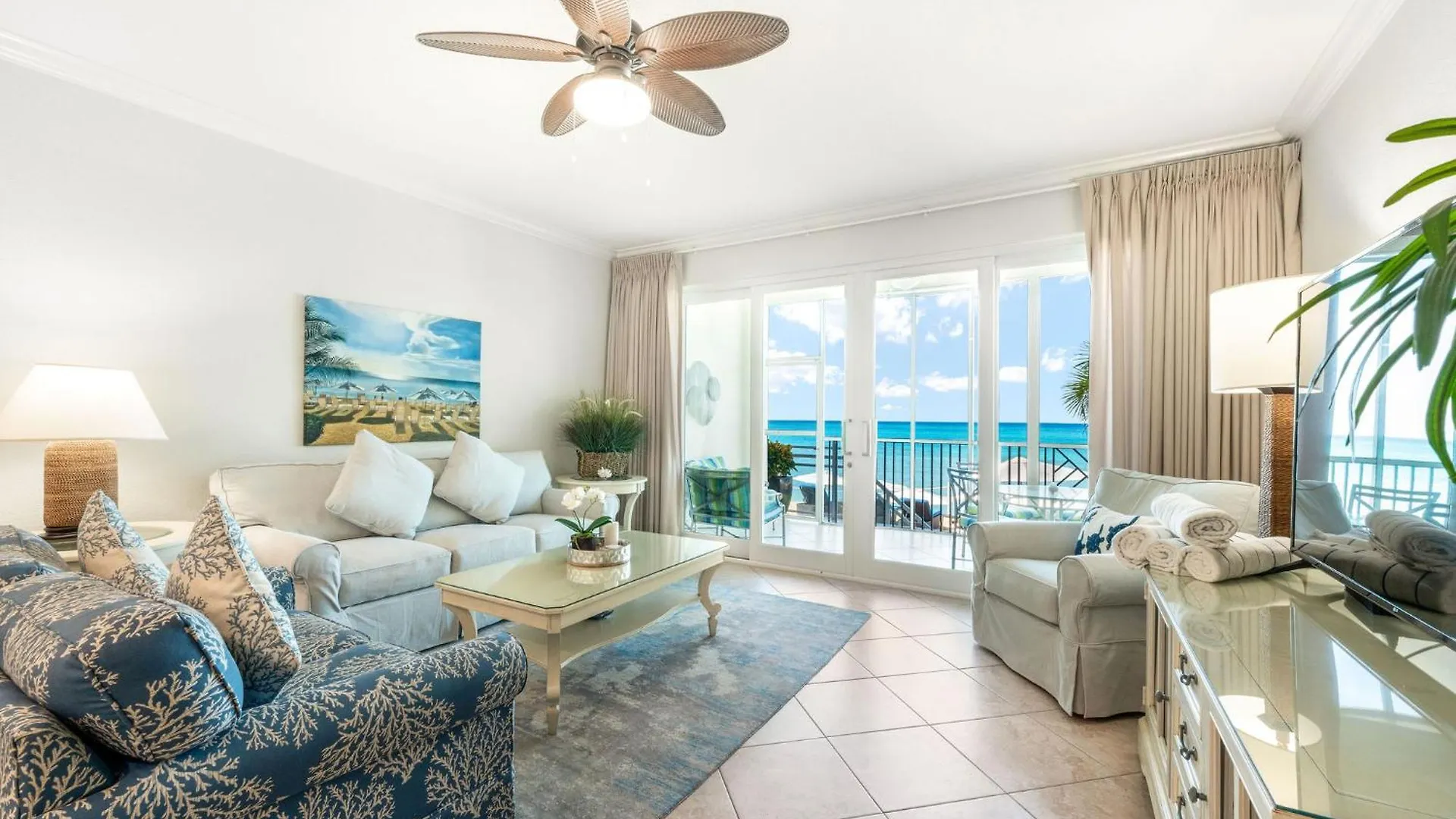 South Bay Beach Club 6 - 2 Bedroom 2 Bathroom Unit 乔治城